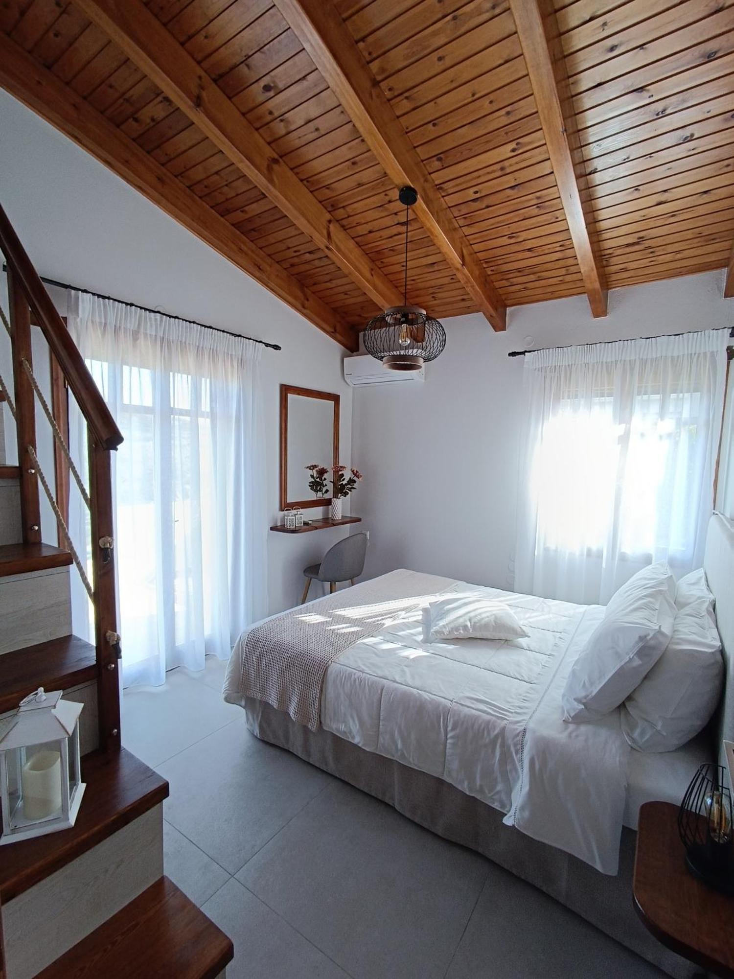 Alia Stone Villa-Ideal For Families-Heated Pool Nohia Habitación foto